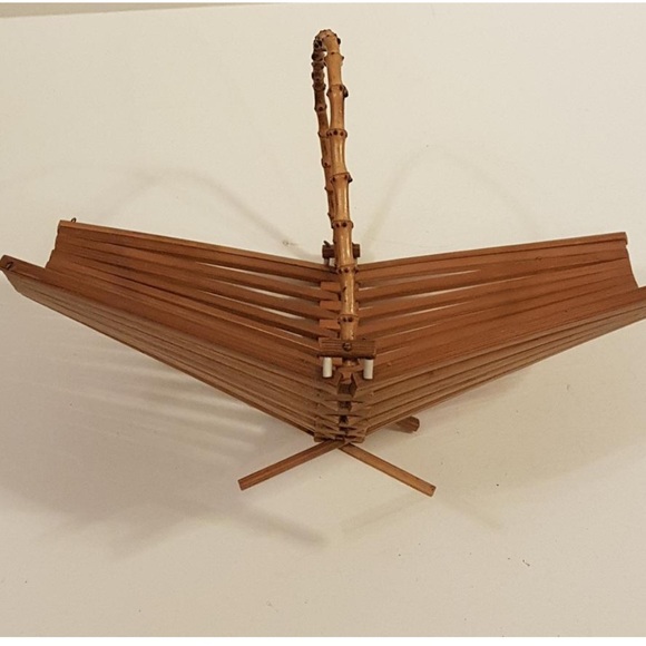 Mid Century Teak Folding Basket/ Fruit Bowl With Bamboo Handle MCM - Picture 2 of 8